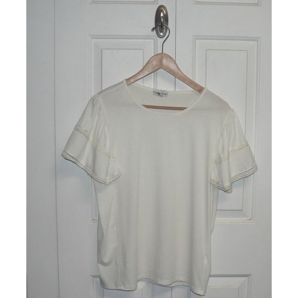 Thyme + Honey Women's Lace Detail Short Sleeve Top in Egg‎ White XLarge